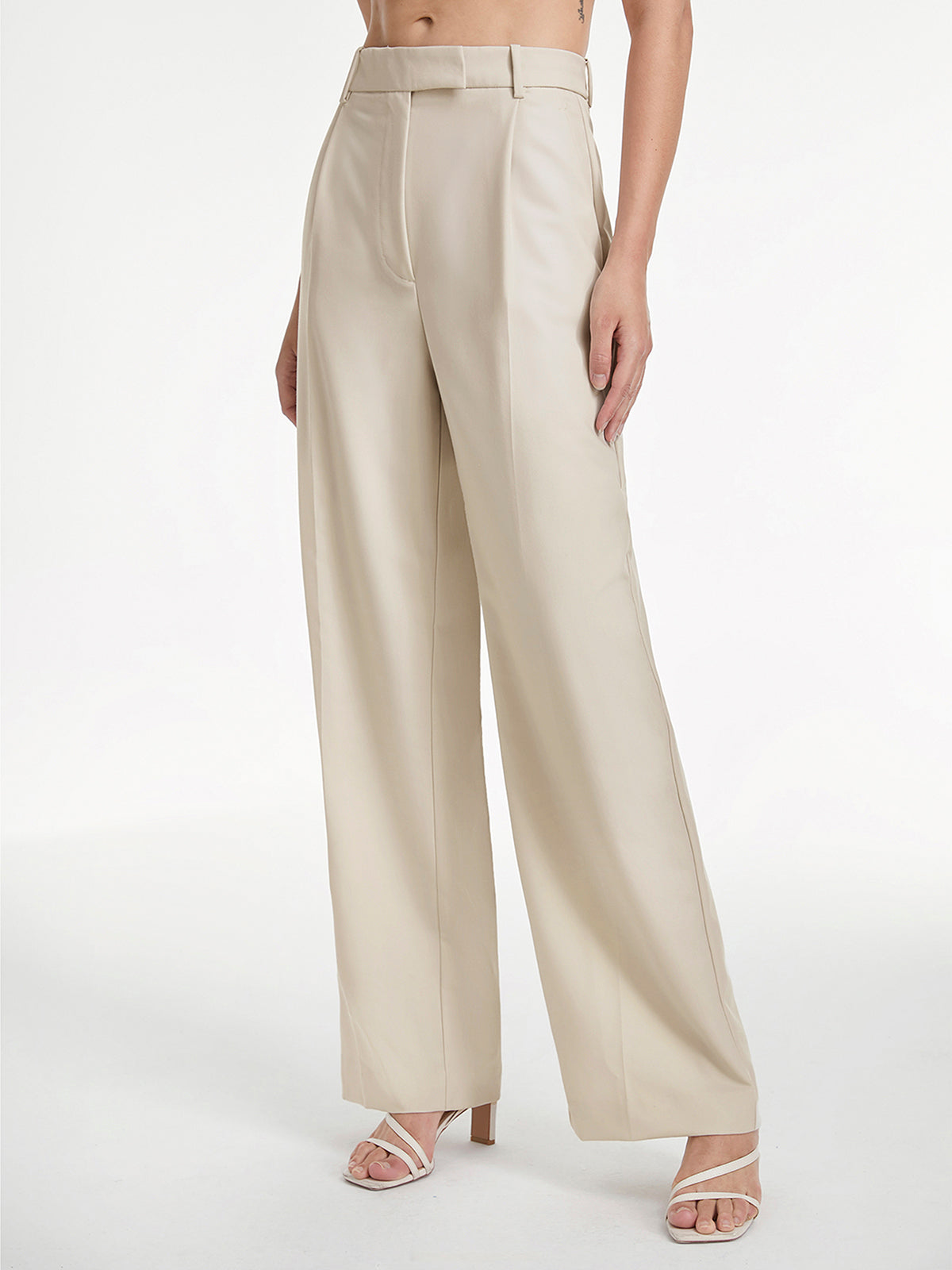 Beige / L